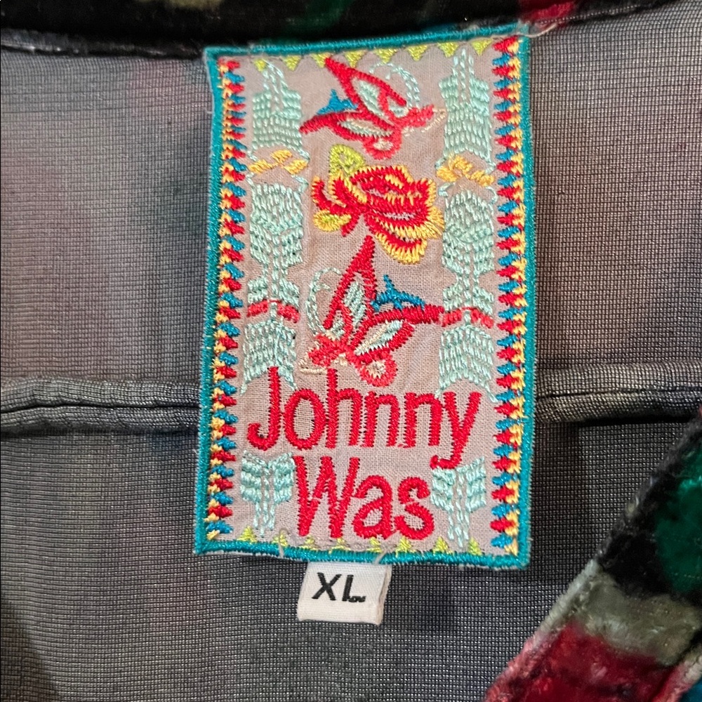 Johnny Was Gray and Multicolor Embroidered Label